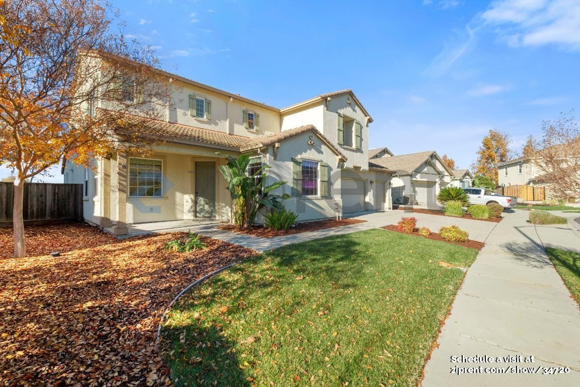 411 Lakeview Ct - Photo 2 of 46