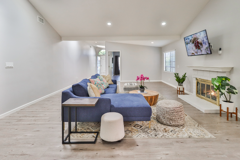 5664 East Bloomfield Street - Photo 4 of 21