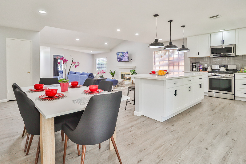 5664 East Bloomfield Street - Photo 6 of 21