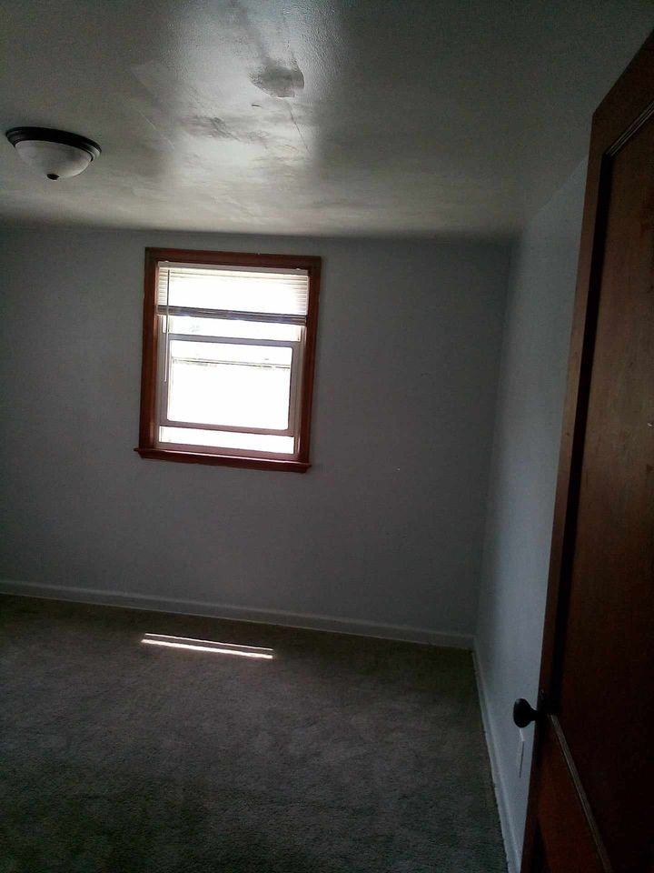 2446 Bretton Pl #NA - Photo 2 of 14