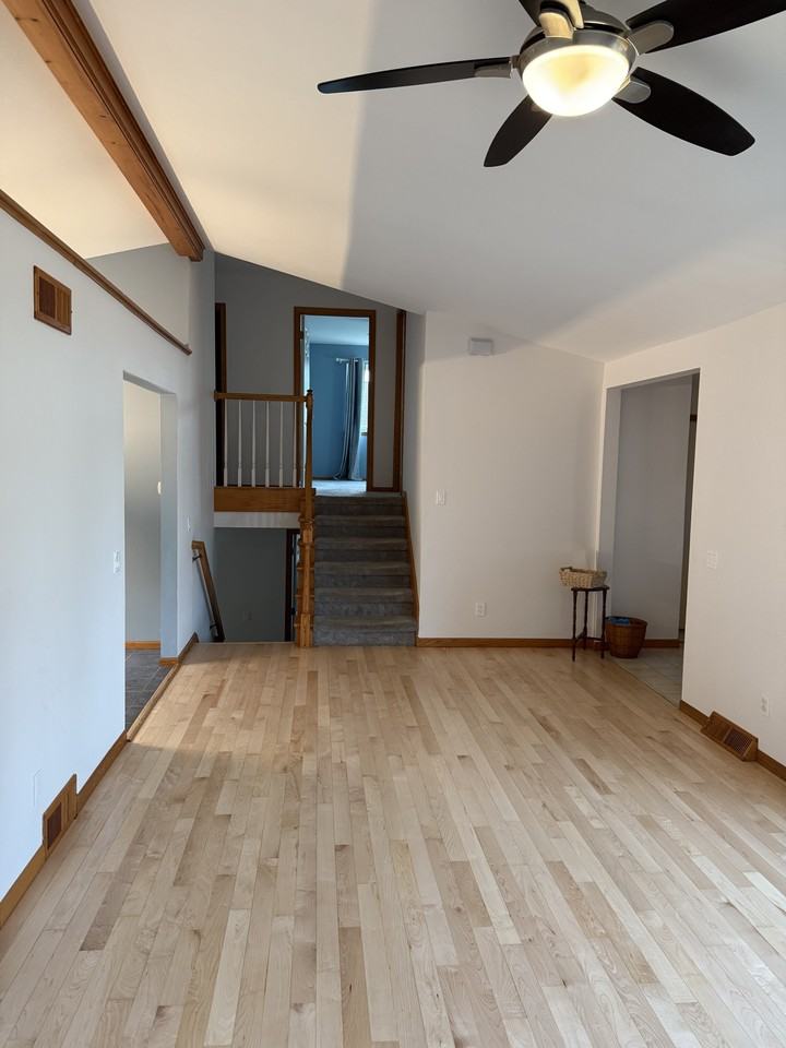 1119 Broadway Dr #NA - Photo 2 of 18