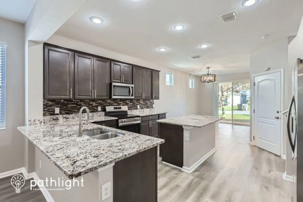 2284 Aloe Aly - Photo 2 of 20