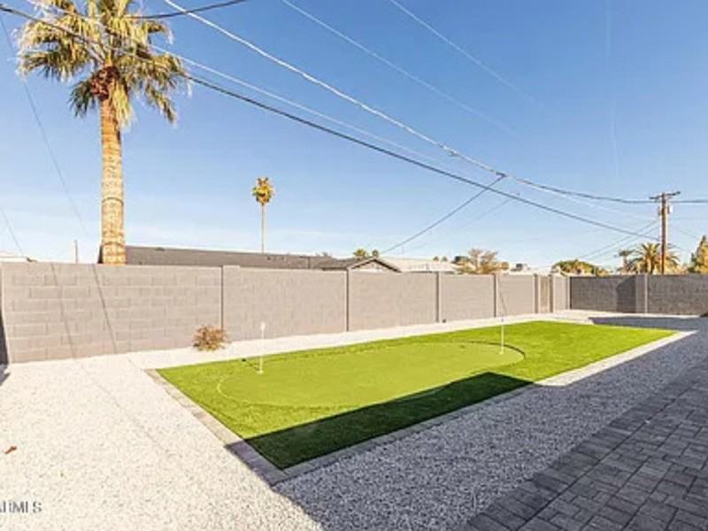 7008 E Latham St - Photo 2 of 10