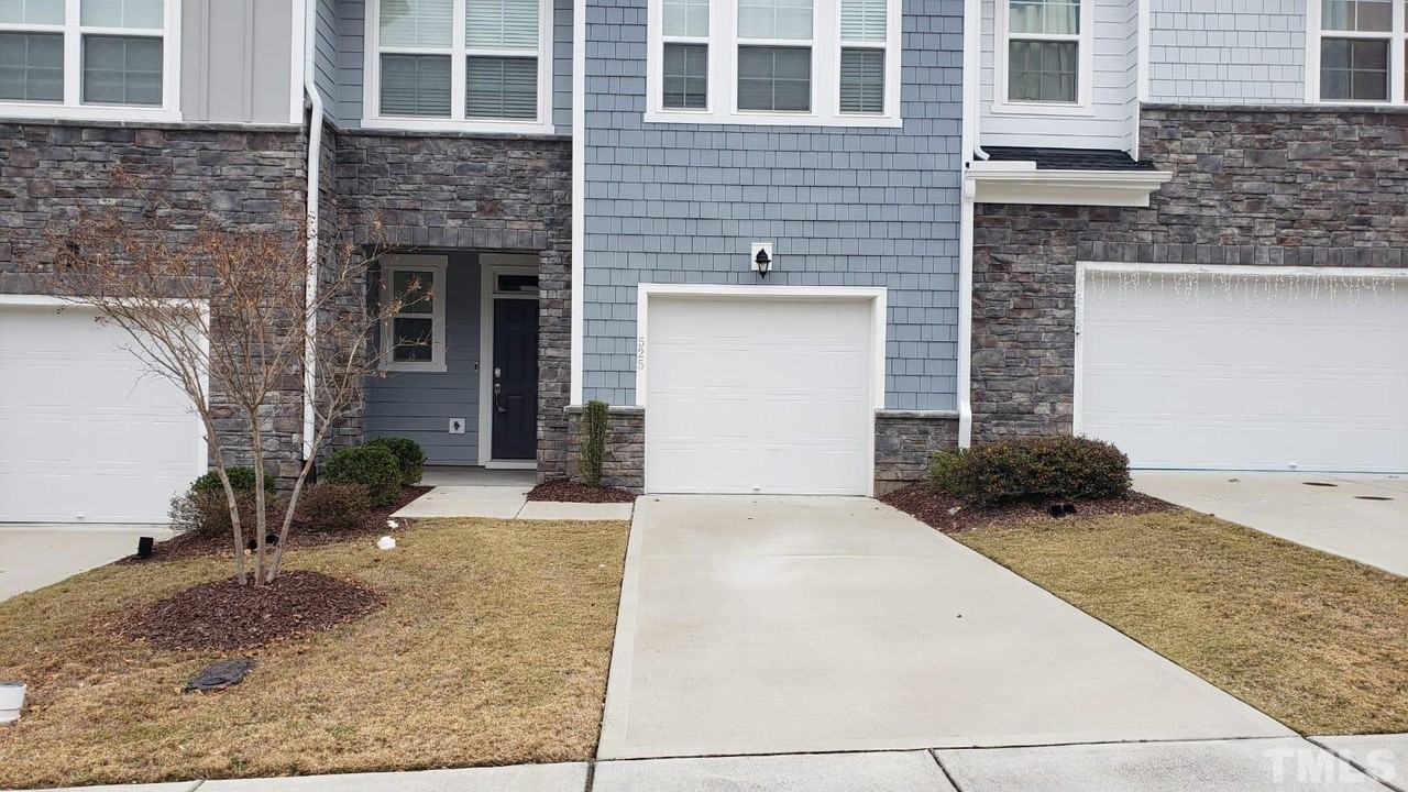 525 Catalina Grande Dr - Photo 2 of 39