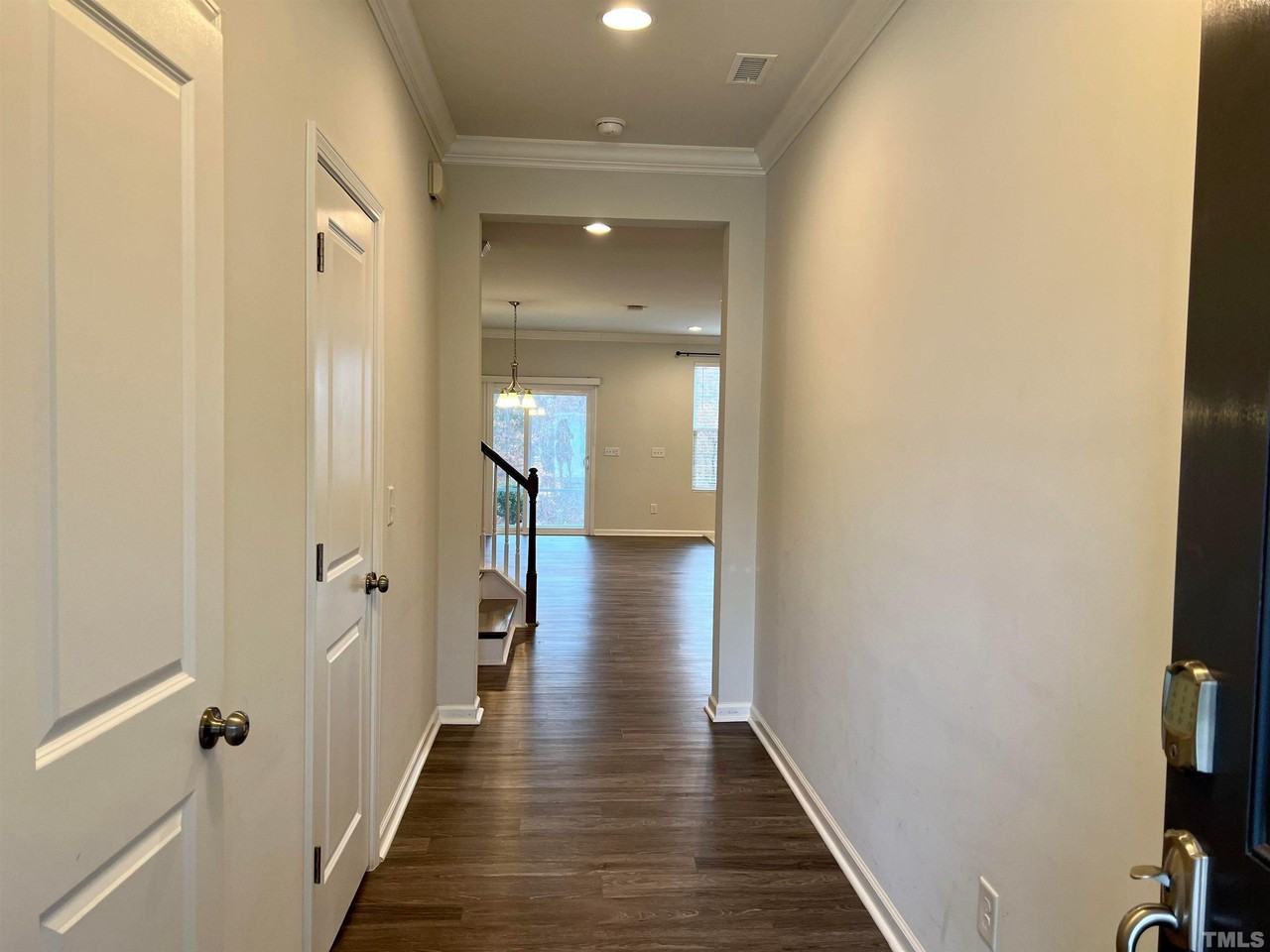 525 Catalina Grande Dr - Photo 3 of 39