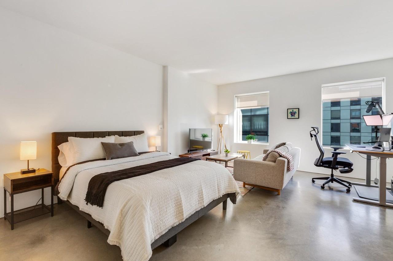 18 10th St #278475P - Photo 3 of 28