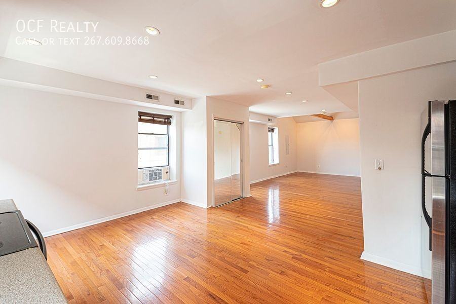 1745 South St #3rdFL - Photo 3 of 20