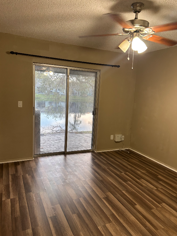 3660 Cuernavaca Ct - Photo 3 of 11