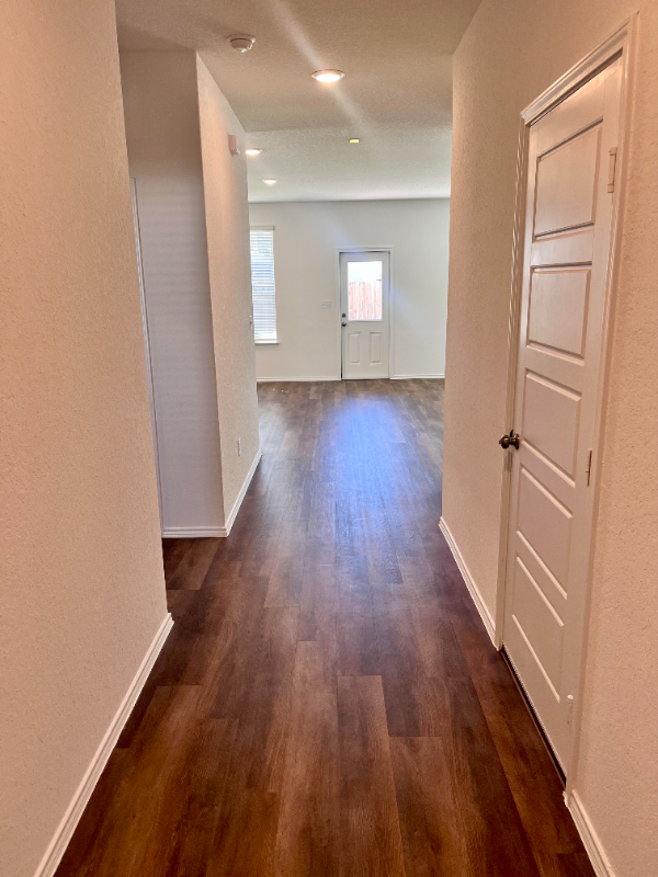 1213 Casa Luminar - Photo 3 of 21