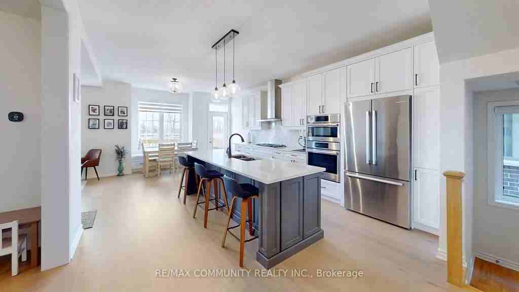 3279 Turnstone Boulevard - Photo 3 of 10