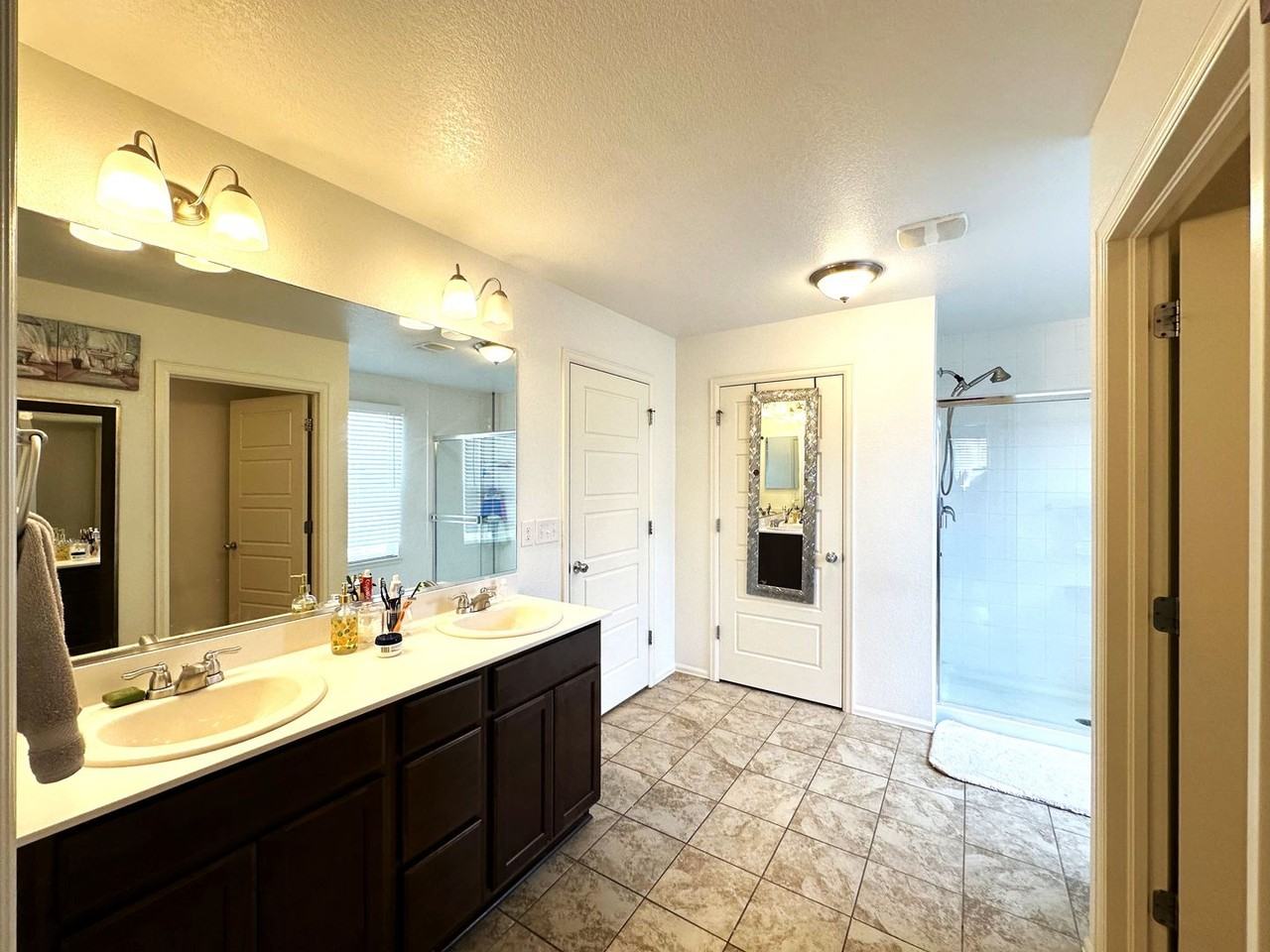 2274 Stonefish Dr - Photo 3 of 11