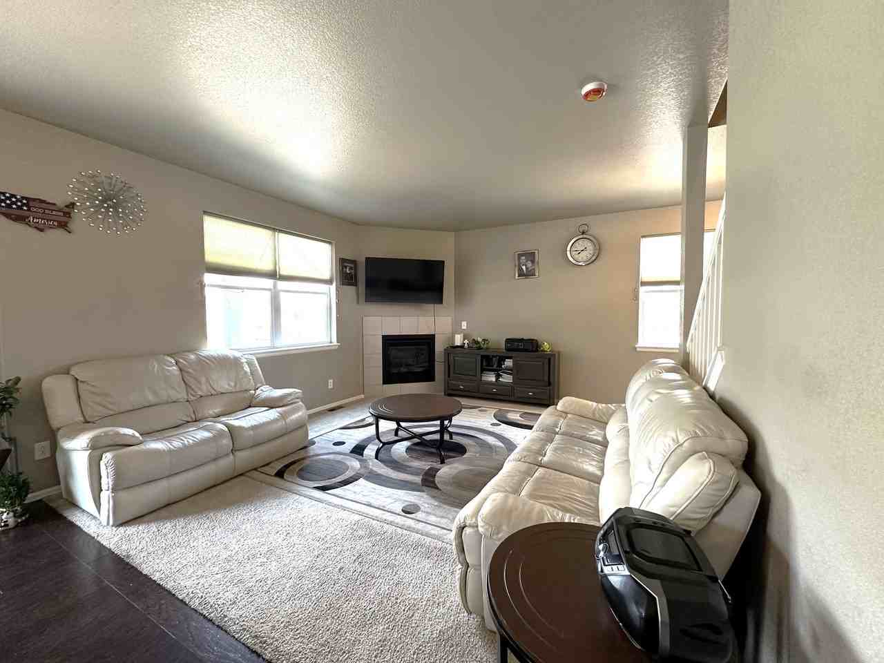 2274 Stonefish Dr - Photo 6 of 11