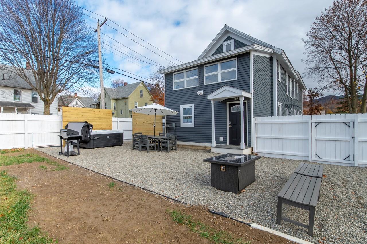 31 East St #NA - Photo 3 of 49