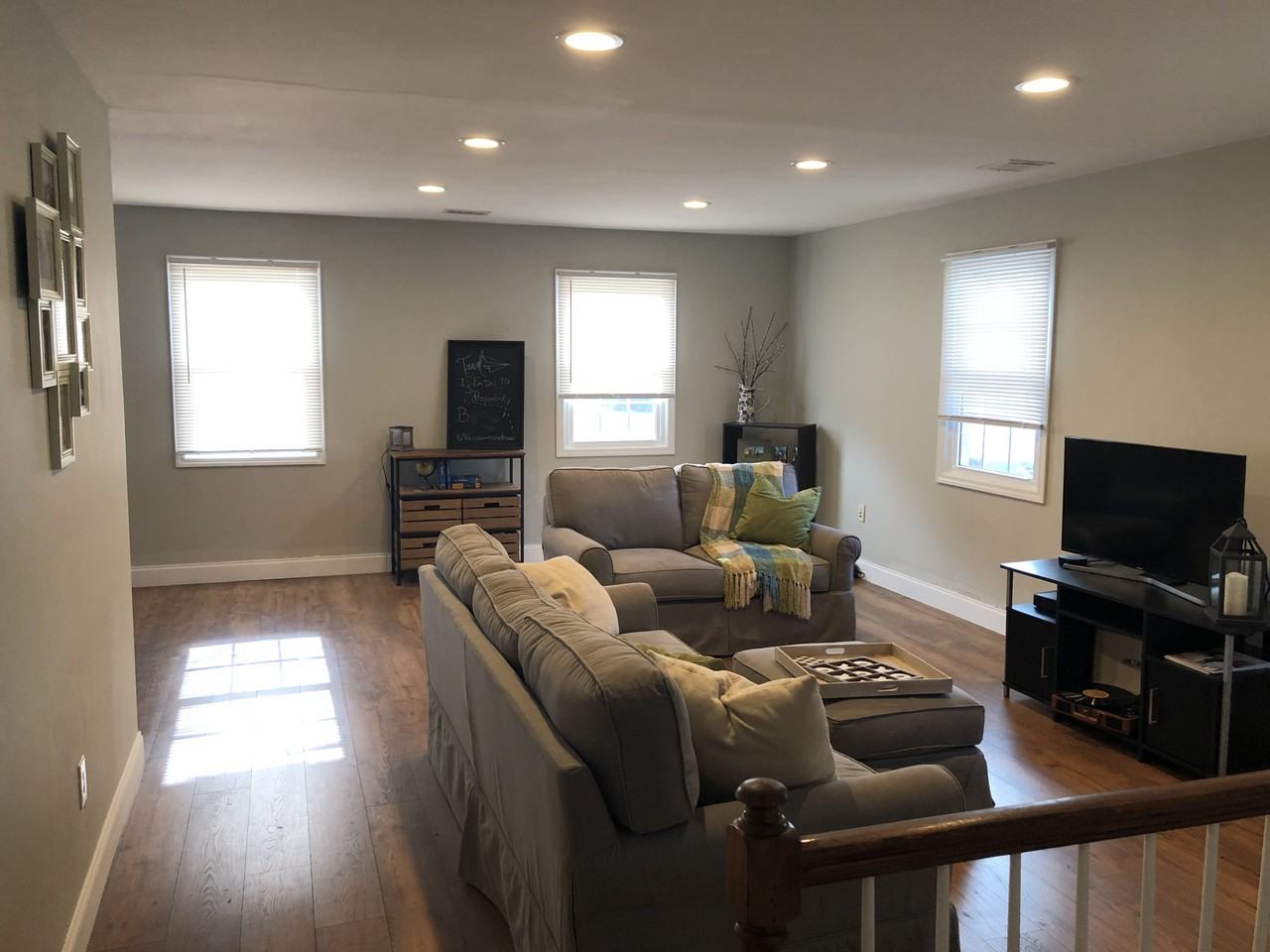 8 North Pl #B - Photo 3 of 11