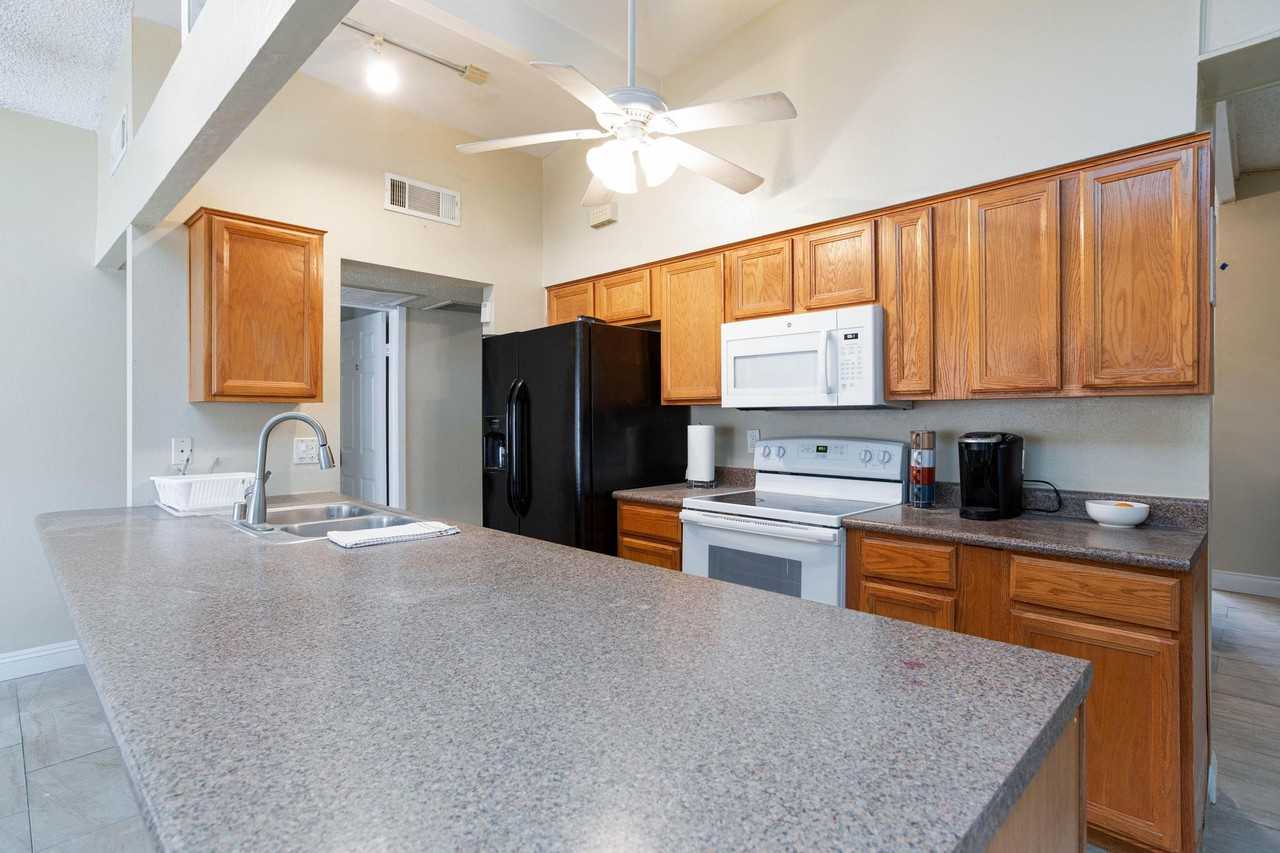 South Wallace Drive - Photo 6 of 11