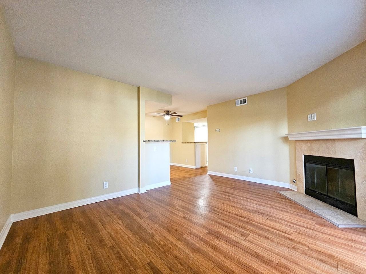 Citrus Court Apartments - Photo 2 of 48