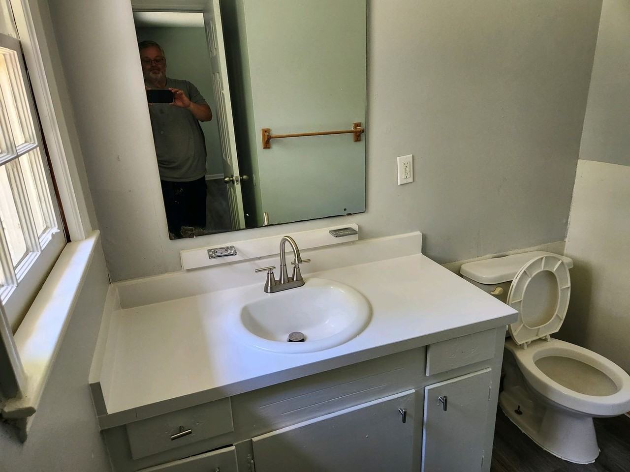 Crimson Apple Valley - Photo 7 of 9