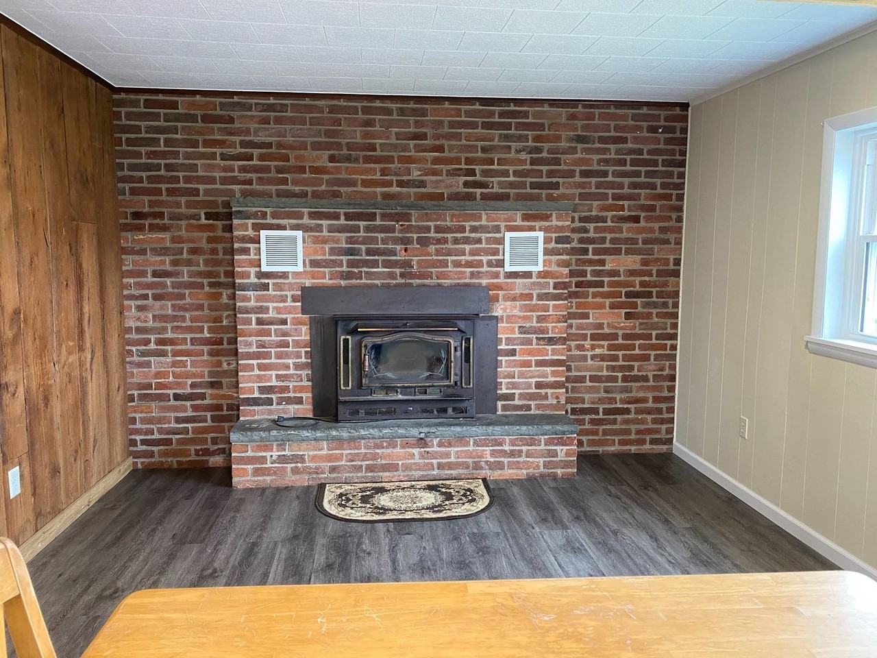 98 Legion Dr - Photo 3 of 10