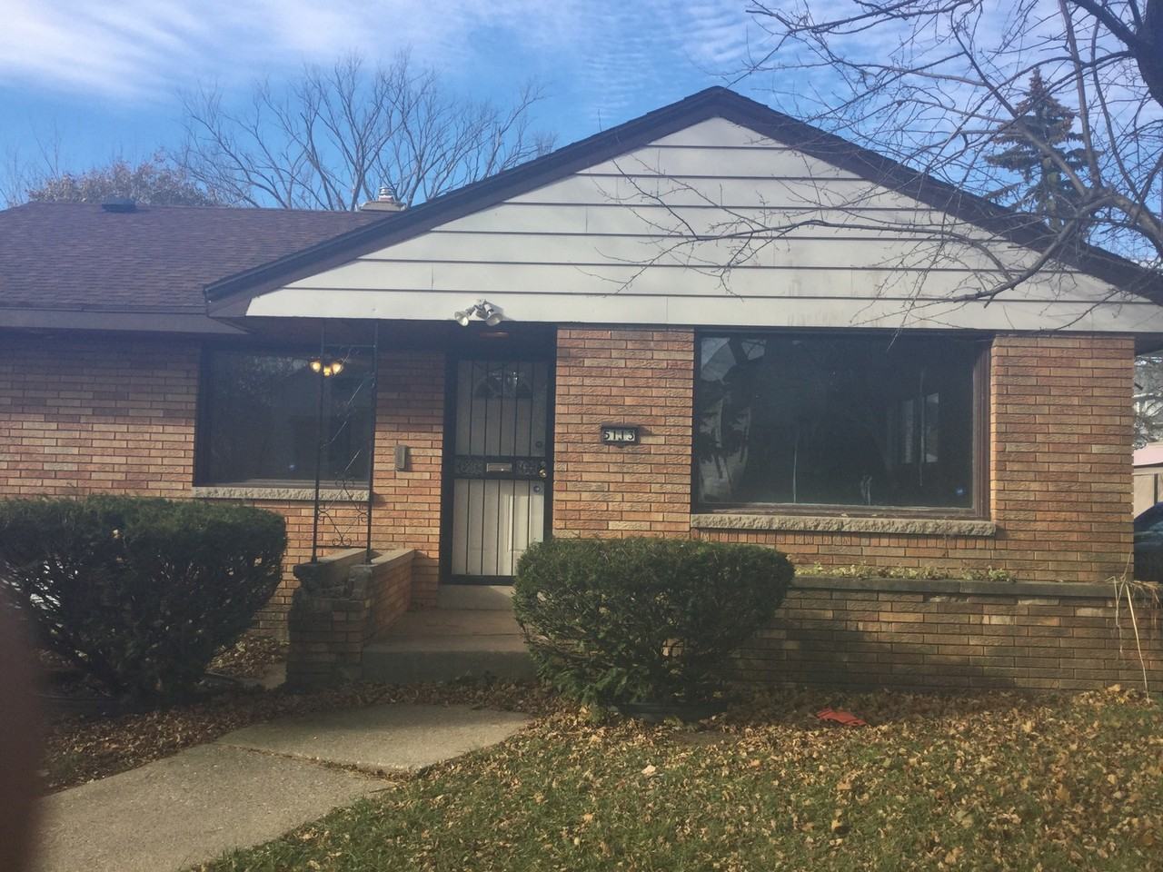 5113 N 39th St - Photo 2 of 16