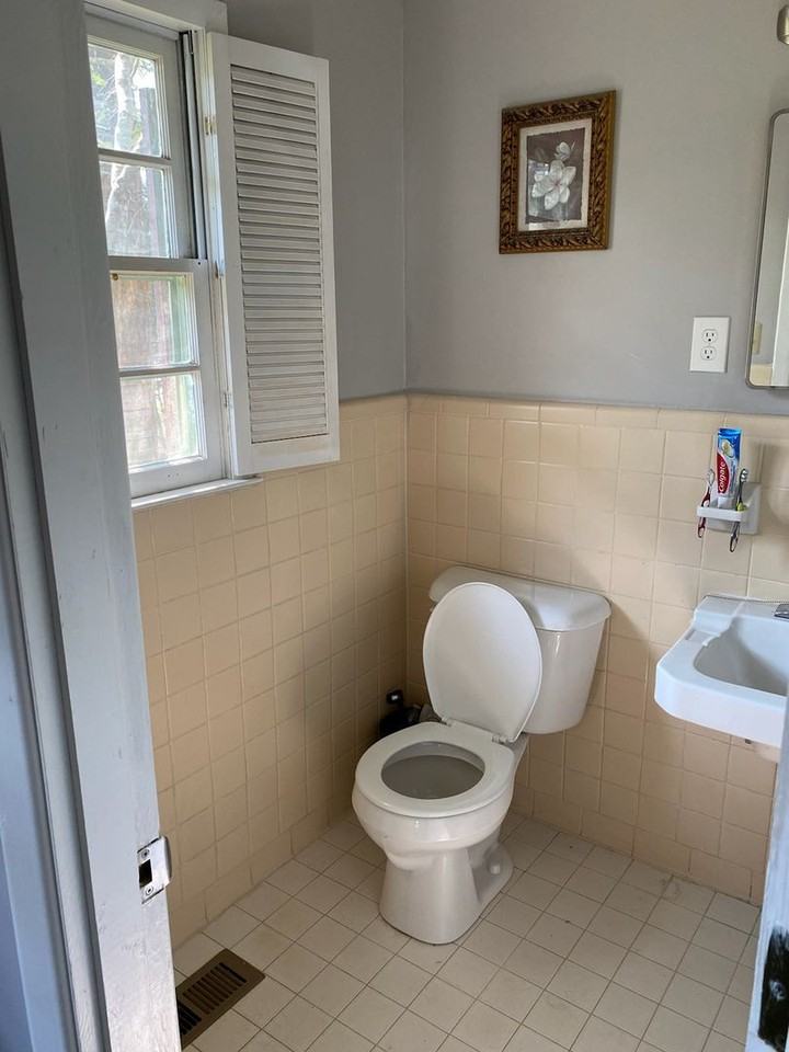 1203 Edgewood Dr - Photo 7 of 8