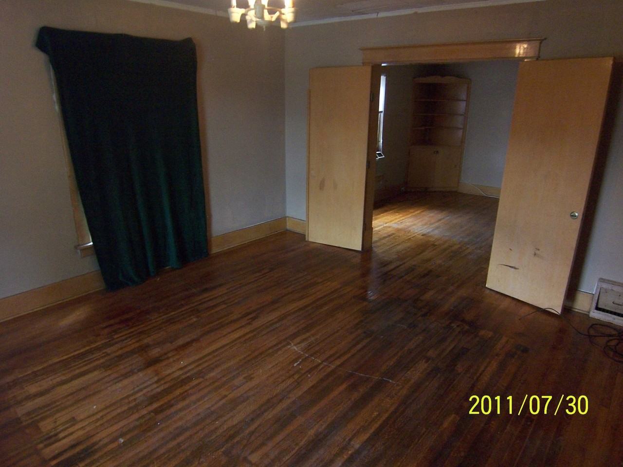 211 S Hyland Ave #1 - Photo 2 of 13