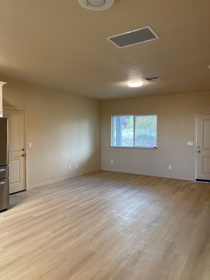 5524 Paloma Ave - Photo 4 of 19