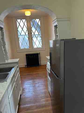 157 W 3rd St #7 - Photo 6 of 9