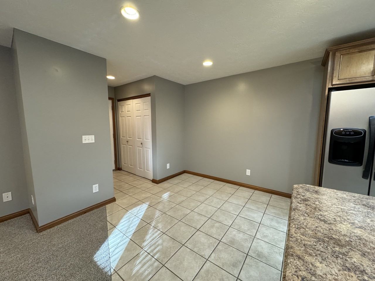 5357 Midway Dr #124 - Photo 6 of 25