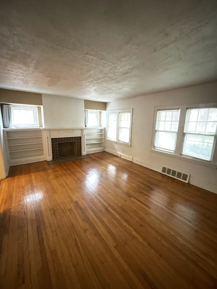 3666 Tolland Rd - Photo 2 of 25