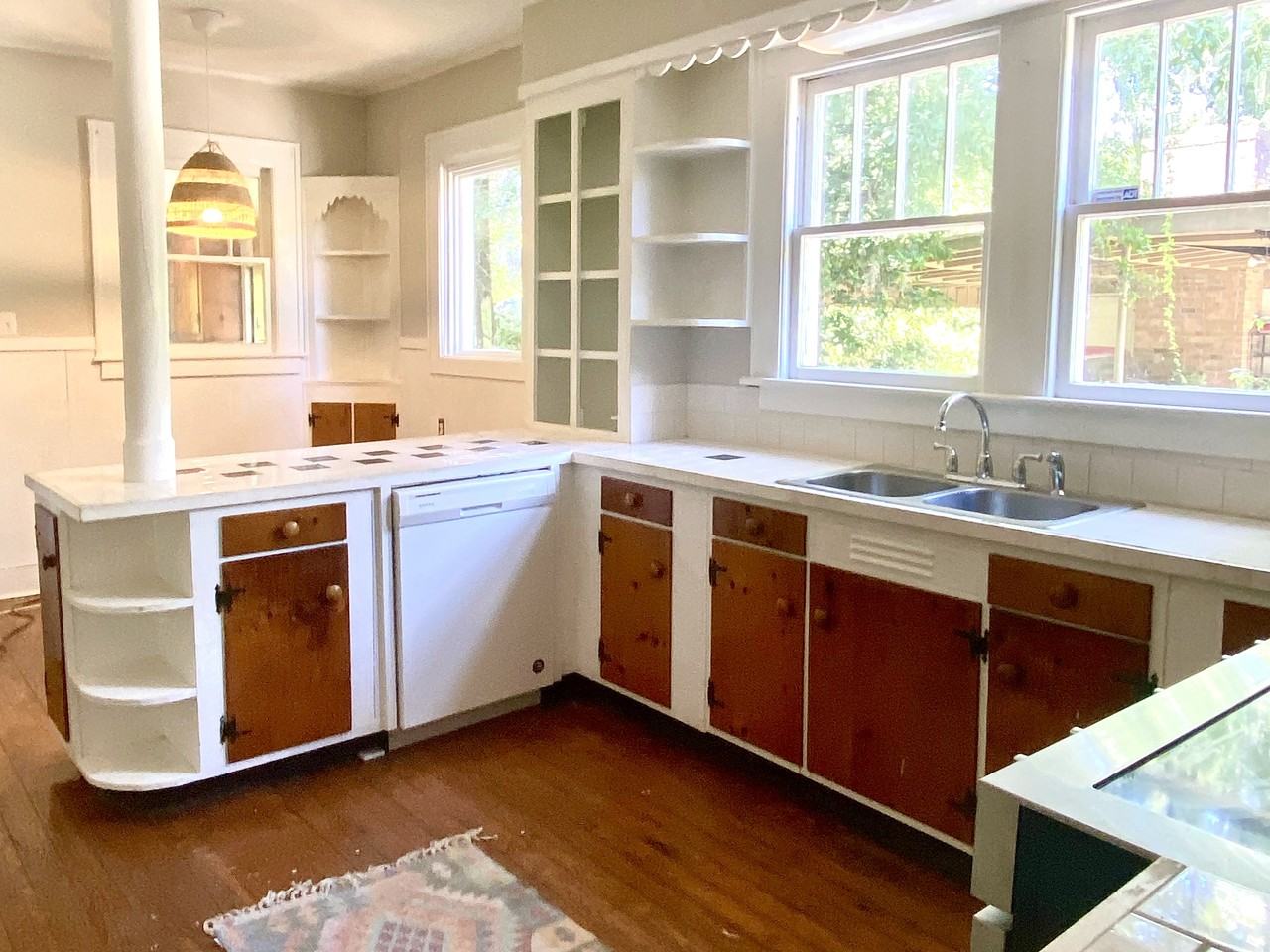 409 Edgewater Rd #NA - Photo 4 of 17