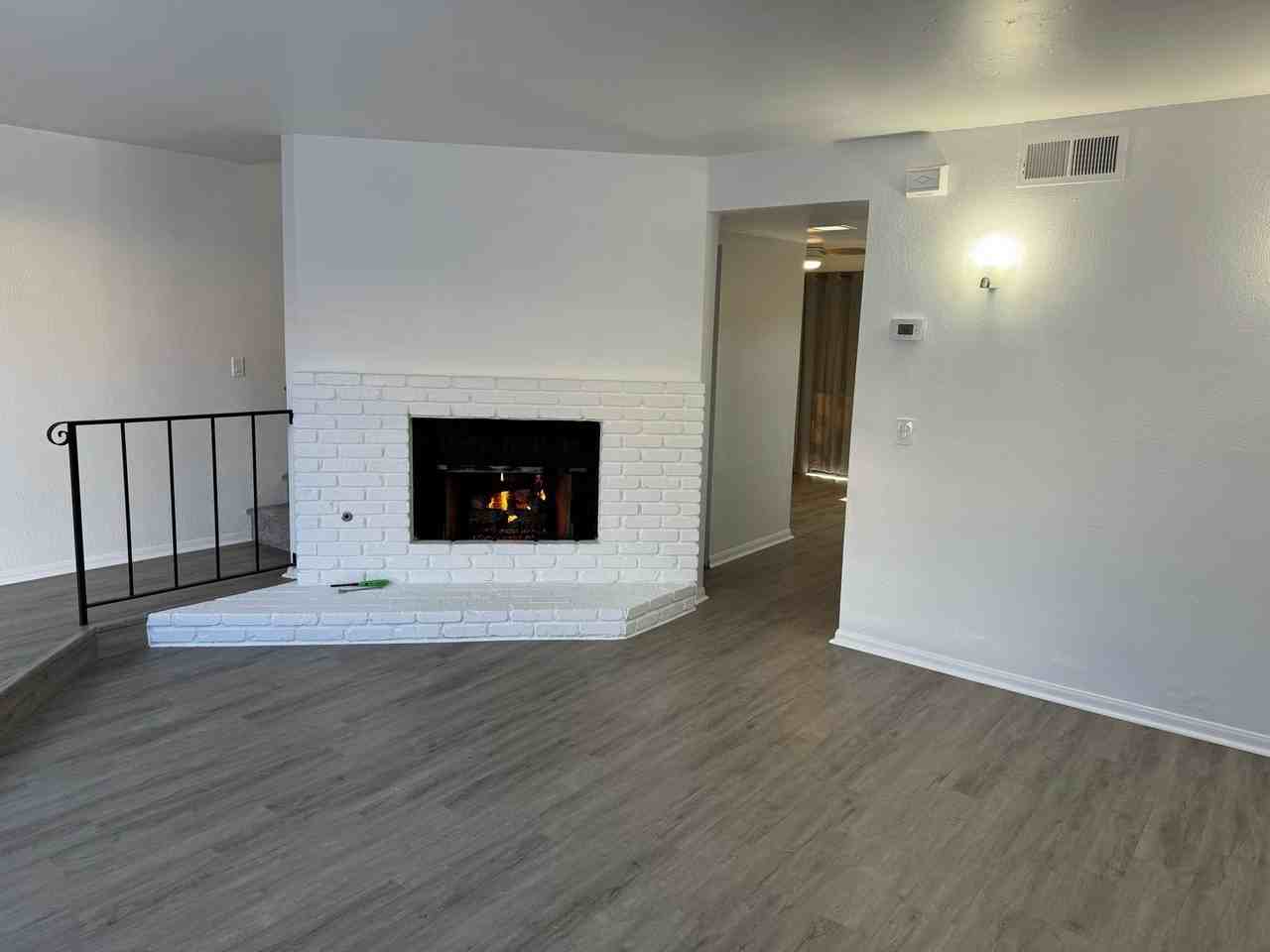 2642 Alpine Blvd - Photo 3 of 27