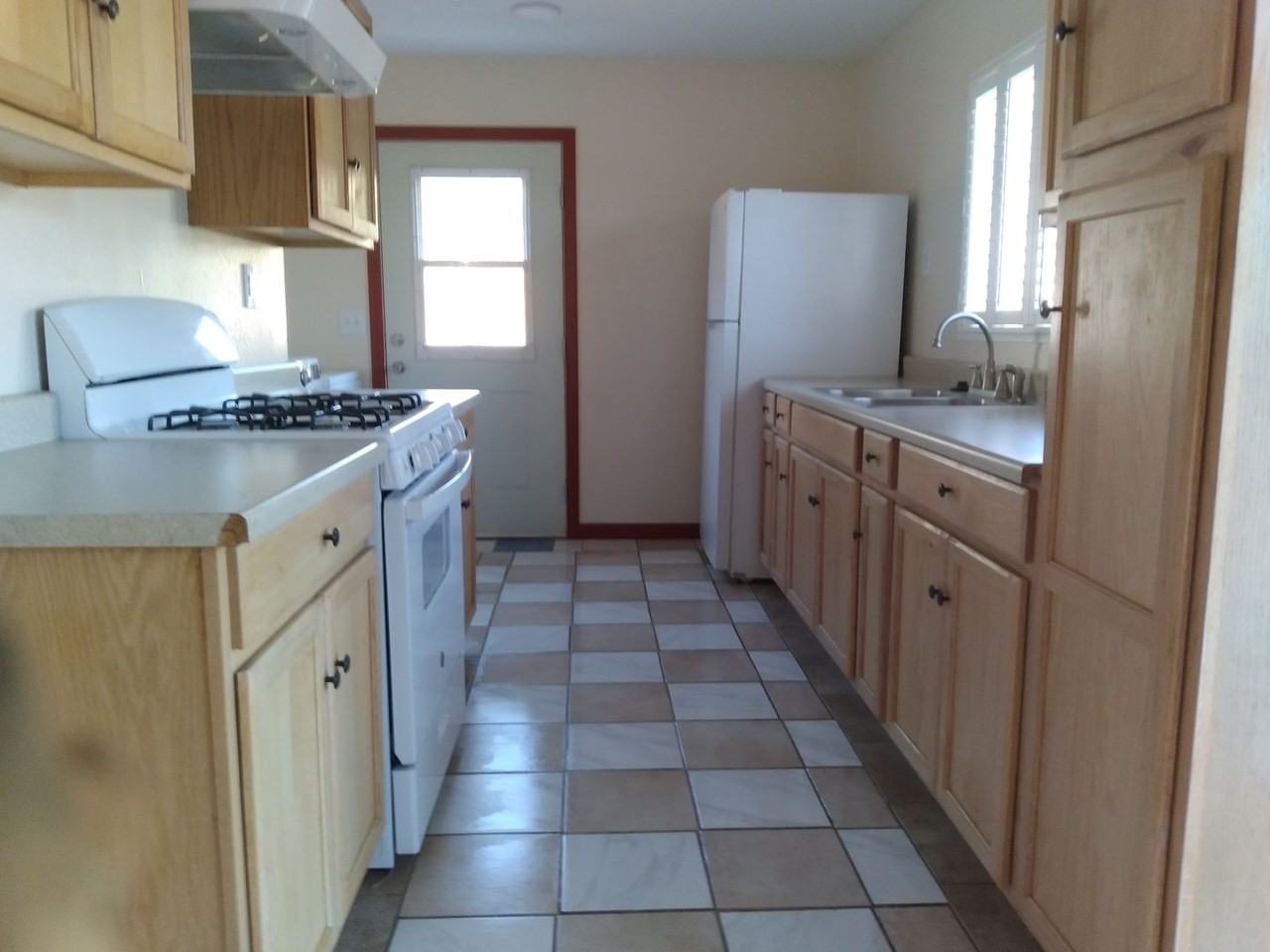 13407 Kagel Canyon Rd - Photo 2 of 9