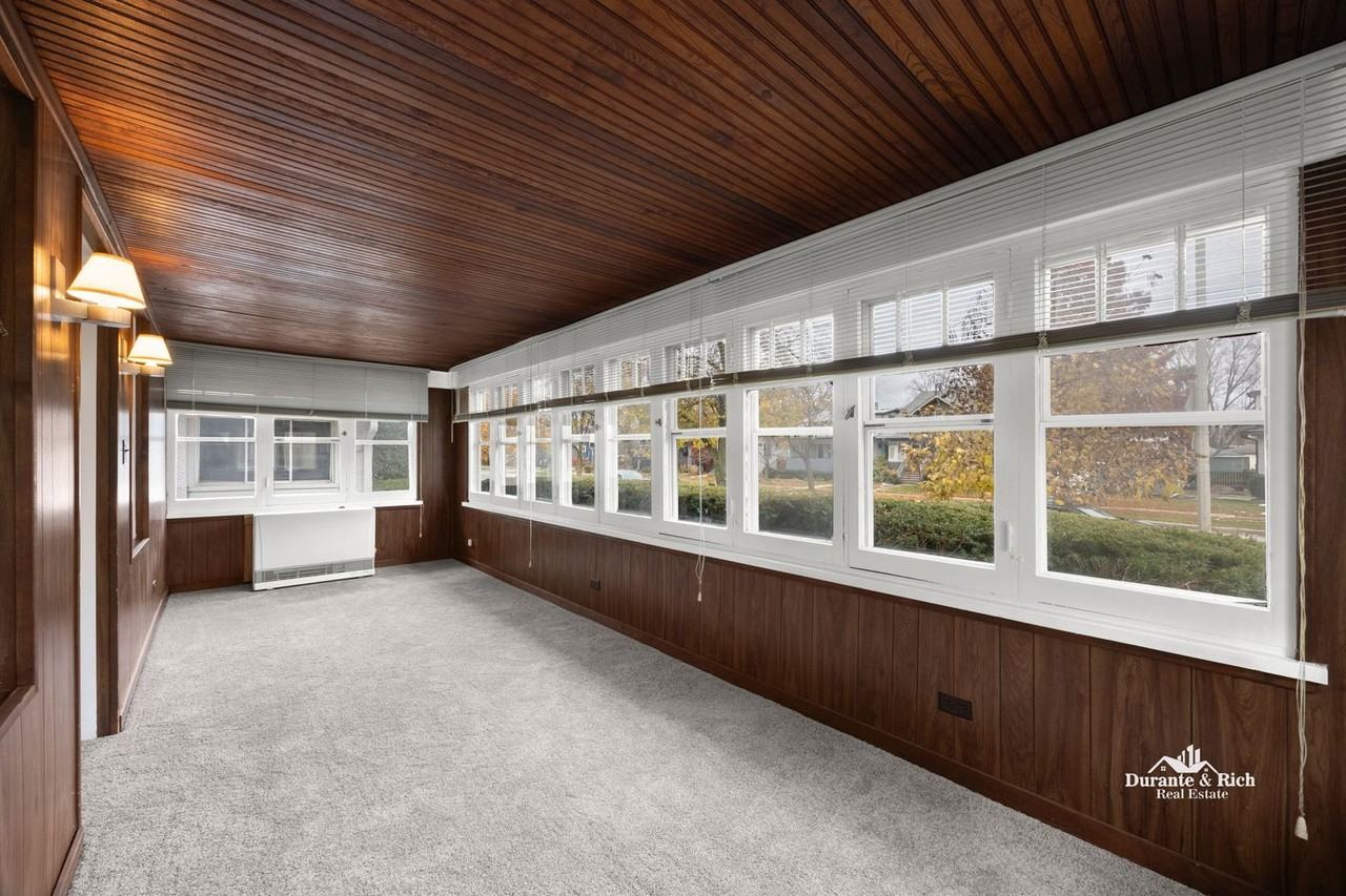 727 N Ridgeland Ave - Photo 5 of 16