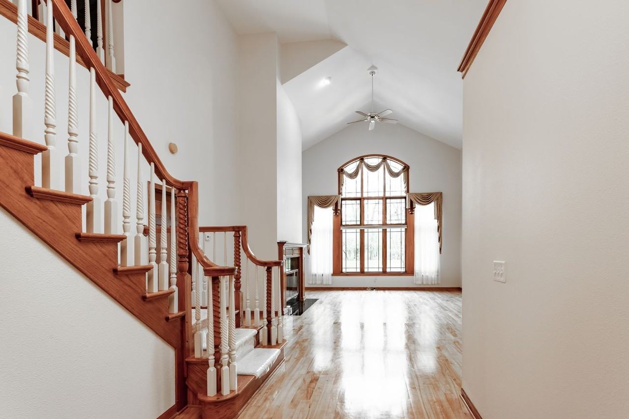 540 Cymric Ct - Photo 2 of 31