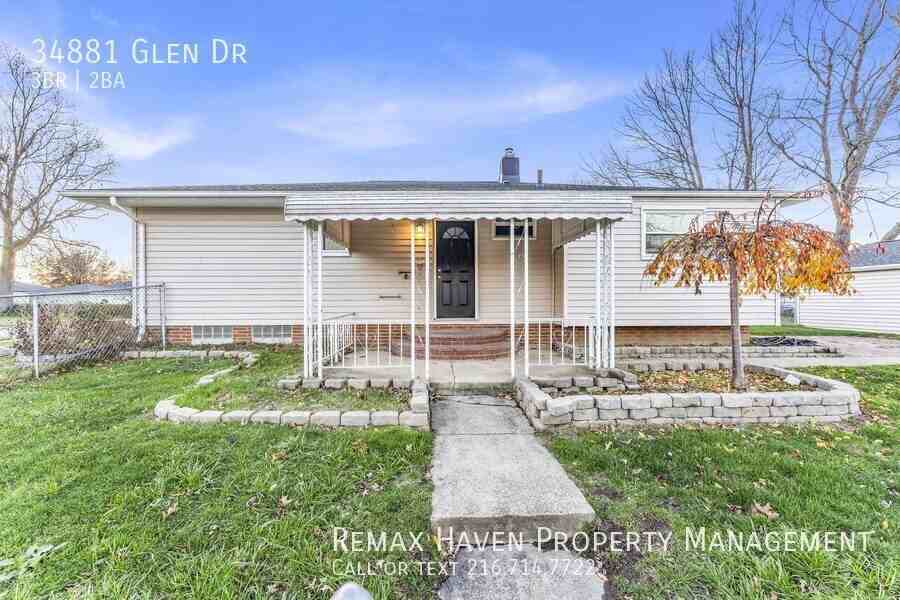 34881 Glen Dr - Photo 3 of 26