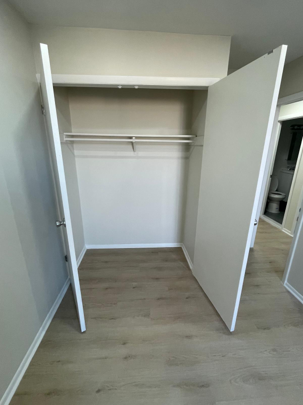 2200 Hamilton Ave Apt D #D - Photo 2 of 10