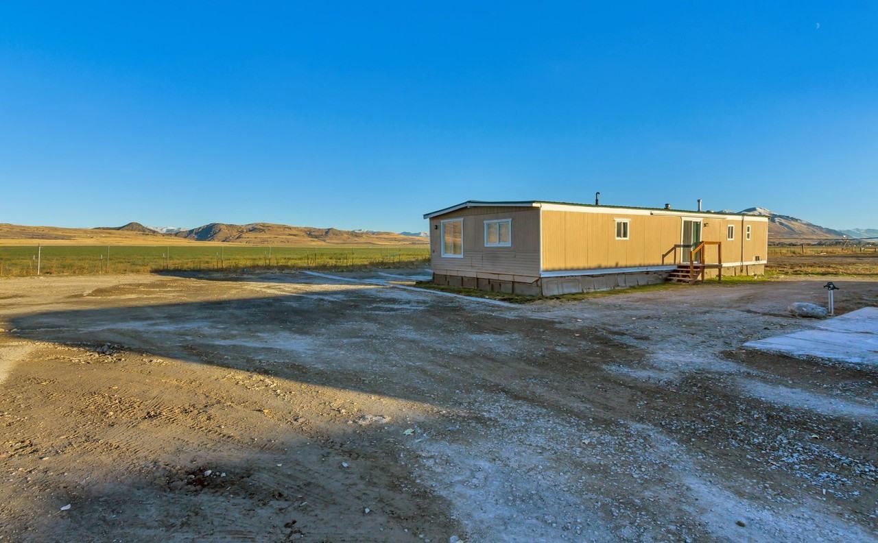 Jenamac M&J Trailer Home Community - Photo 6 of 14