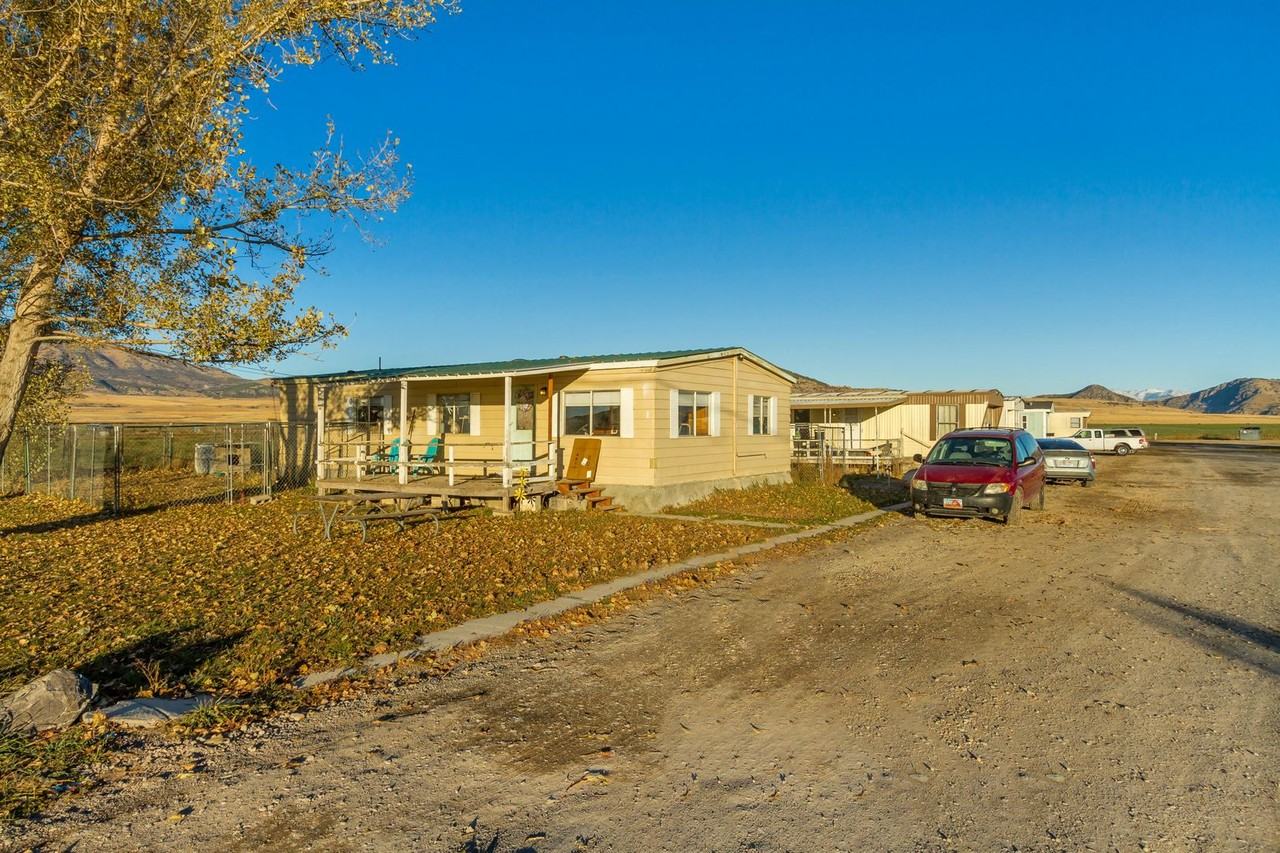 Jenamac M&J Trailer Home Community - Photo 7 of 14