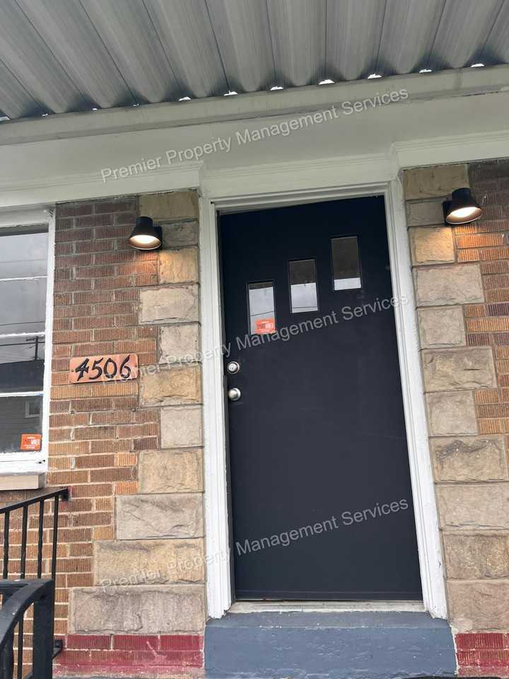 4506 31st Ave - Photo 2 of 3