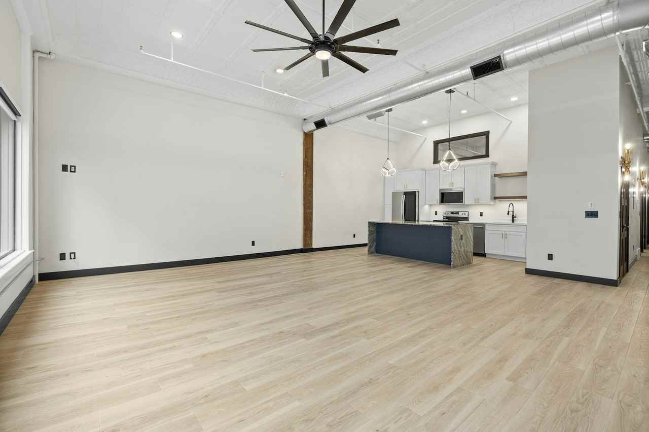 522 6th Street, Unit Apt 301 - Photo 6 of 15