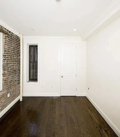 392 E 74th St #15 - Photo 4 of 5