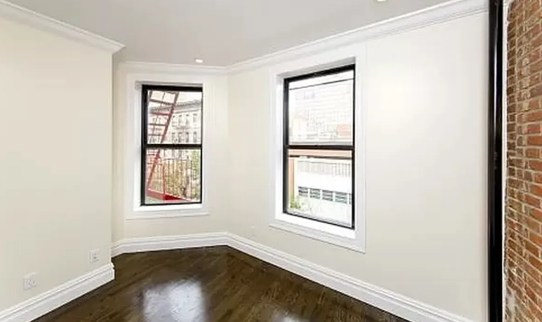 346 E 13th St #2D - Photo 3 of 15