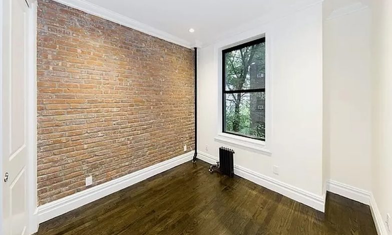 346 E 13th St #2D - Photo 7 of 15