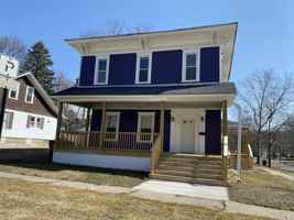 featured image of 202 Park St