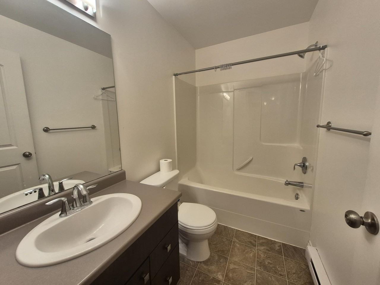 2101 Maple Ave N #1 - Photo 3 of 19