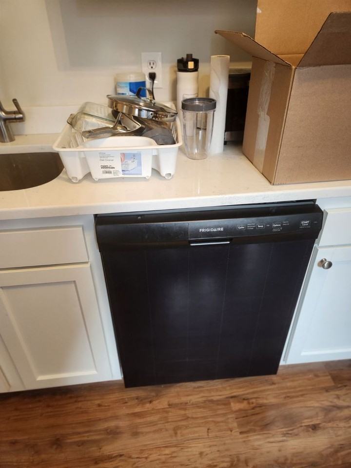 226 Hanover Street - Photo 6 of 20