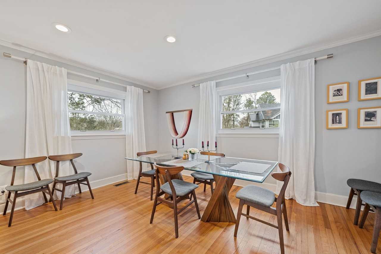 3716 Britt St - Photo 5 of 16