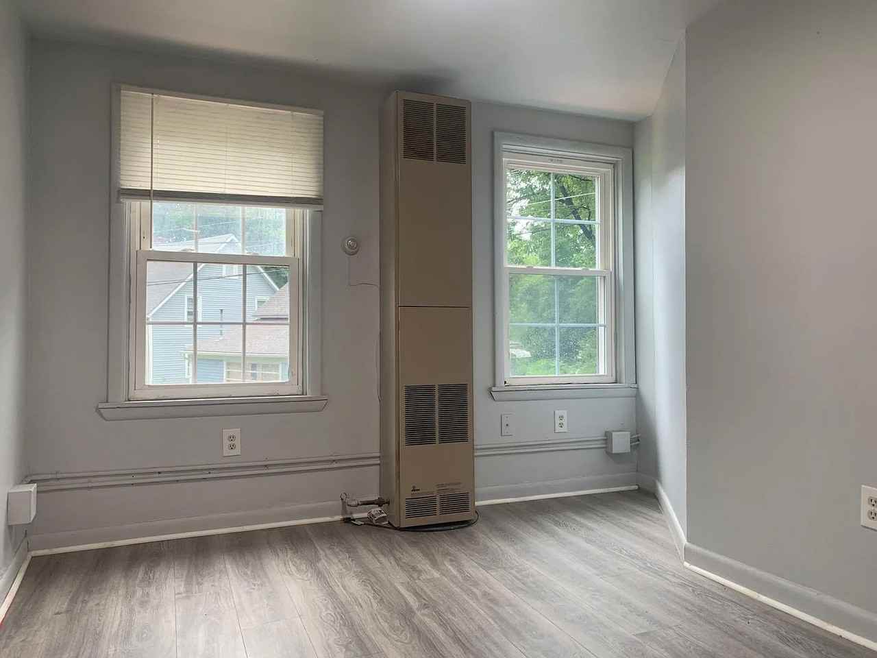 6 Lower Linden Street - Photo 3 of 5