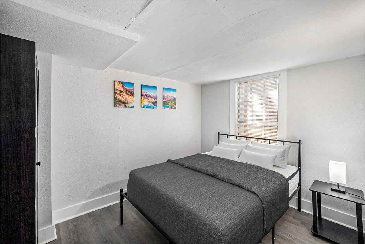 15th Ave S - Photo 4 of 9