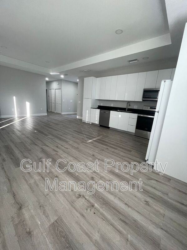 1924 Marlay Ave - Photo 6 of 18